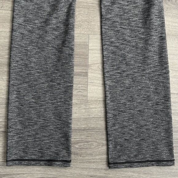 ATHLETA Straight Up Yoga Pants Medium Slim Flare Bootcut Heathered Gray Workout - Picture 8 of 10